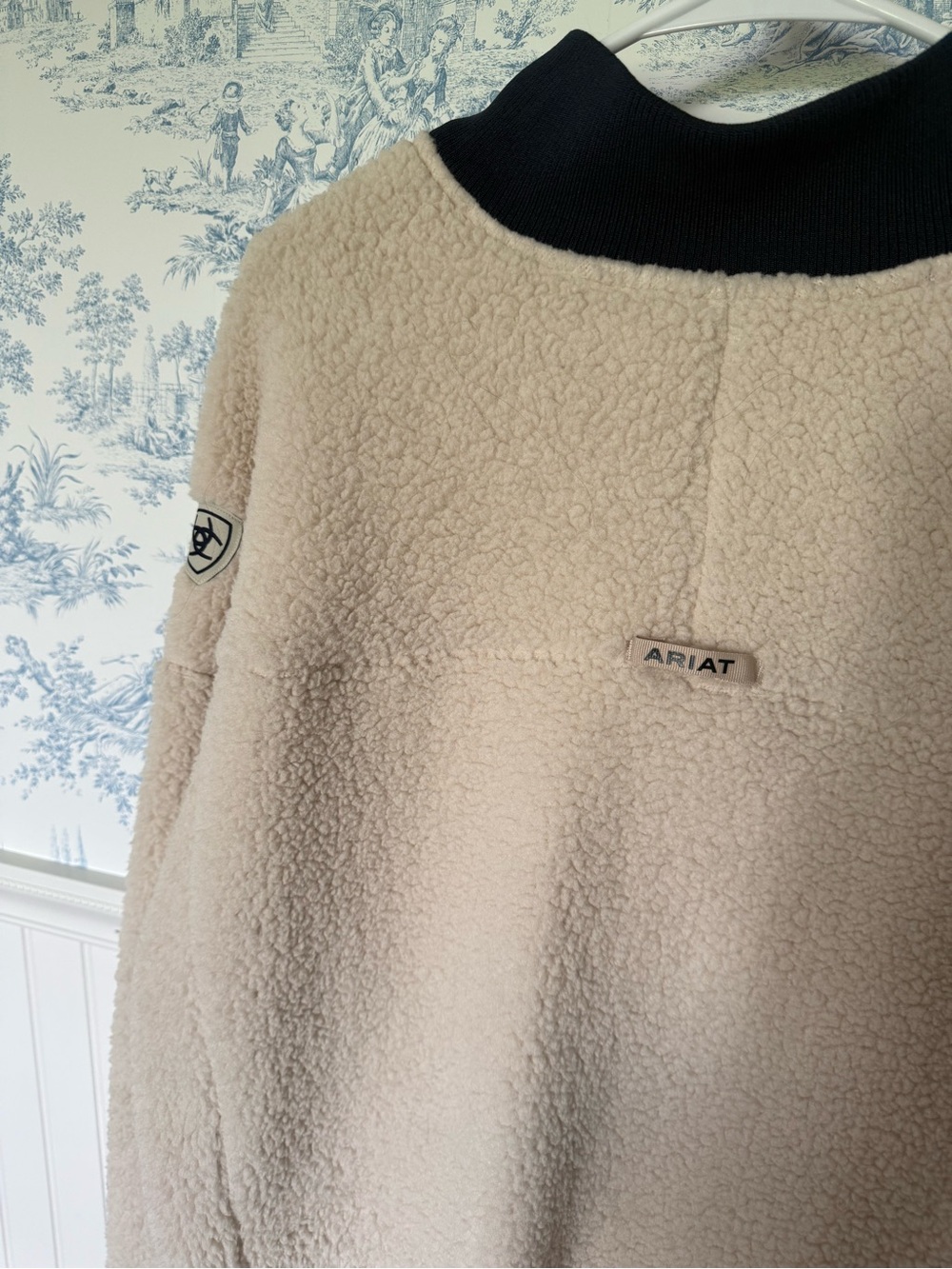 Ariat Cream Sherpa Button-Up Pullover with Navy Trim - Picture 6 of 7
